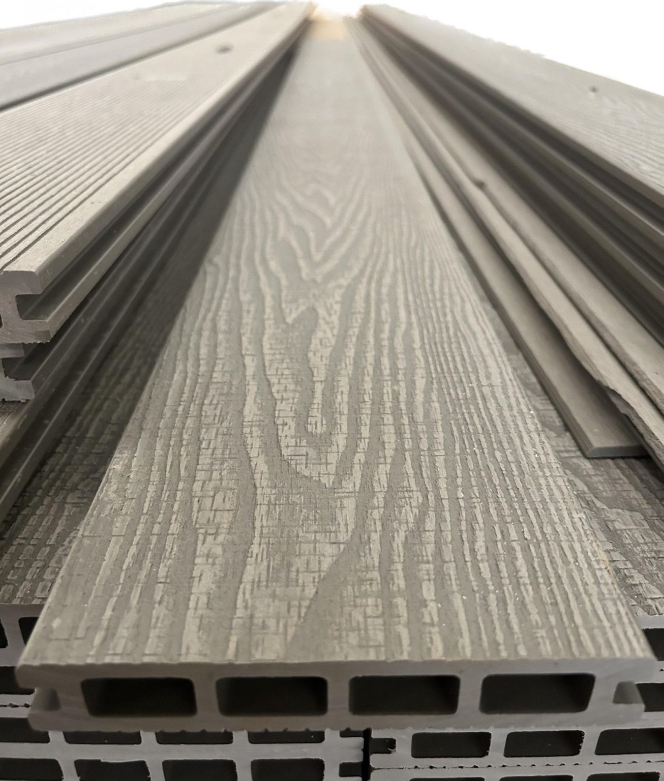 SILVER GREY COMPOSITE DECKING BOARDS *FREE CLIPS* SJS Fencing